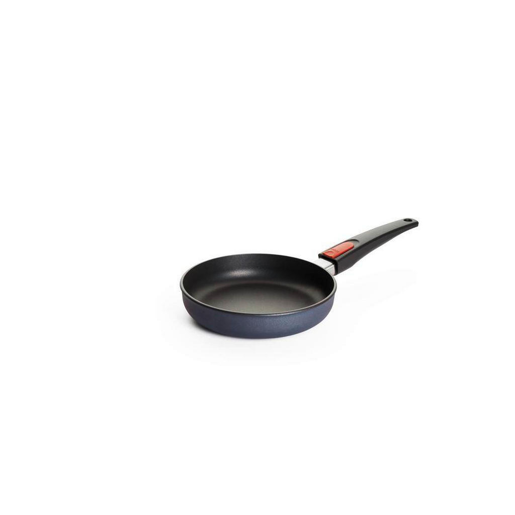 WOLL PÁNEV NA SMAŽENÍ nepřilnavý povrch PTFE 20 cm WOLL