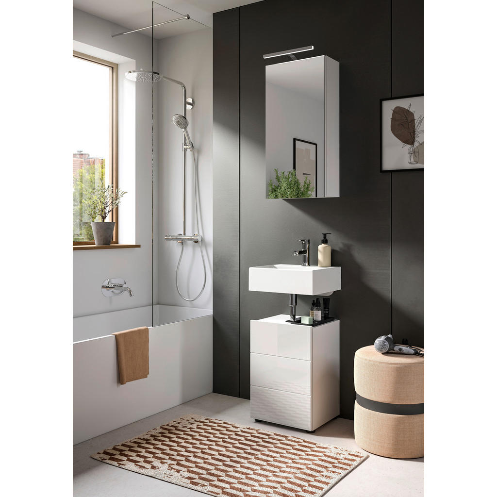 MID.YOU KOUPELNA PRO HOSTY